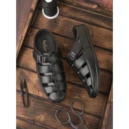 SOFTIO Men Textured Fisherman Sandals-picture-12