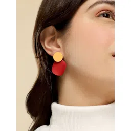 SOHI Women Gold Plated Designer Contemporary Drop Earrings-picture-17