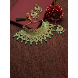 SOHI Women Gold-Plated  Green Kundan-Studded Jewellery Set-picture-33