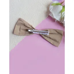 Soho Boho Studio Women Alligator Hair Clip-image-48