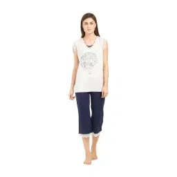 Soie Grey & Navy Cotton Printed Capri Set-picture-34