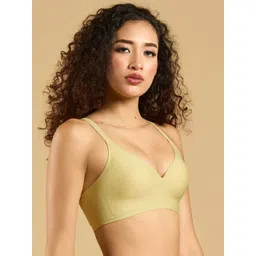 Soie Women Padded Non wired Medium Coverage Bonded T-shirt Bra image 3