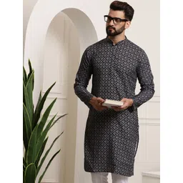 SOJANYA Men Black & Grey Ethnic Motifs Printed Cotton Kurta-picture-28