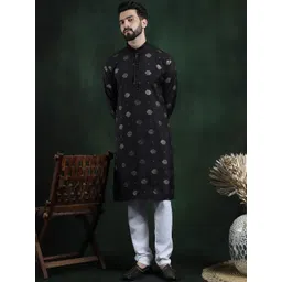 SOJANYA Men Embroidered Regular Sequinned Kurta with Pyjamas-picture-32