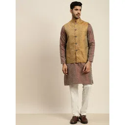 SOJANYA Men Maroon Ethnic Motifs Kurta with Pyjamas & Nehru Jacket-picture-13