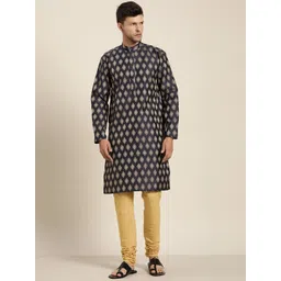 SOJANYA Men Navy Blue & Golden Jacquard Woven Design Kurta-picture-21