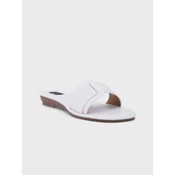 Sole To Soul Women Textured Open Toe Flats-picture-28