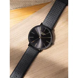 Sonata Poze Men Embellished Dial & Leather Straps Analogue Watch SP70025NL01W-picture-39