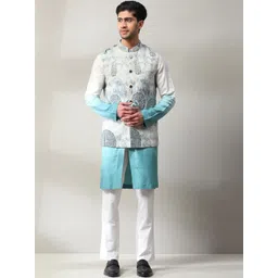 Soniya g Men Regular Velvet Kurta with Trousers-picture-14