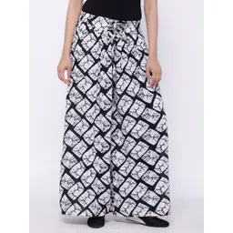 SOUNDARYA Women Black & White Printed Flared Knitted Cotton Palazzos-picture-25