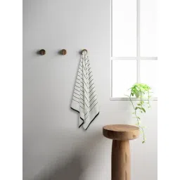 Spaces Exotica White 575 GSM Cotton Bath Towel-picture-15