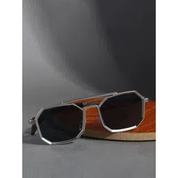 SPADEACES Unisex Black Lens & Gunmetal-Toned Aviator Sunglasses With UV Protected Lens-picture-13