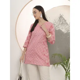 Span Floral Printed V-Neck Thread Work Straight Kurti-picture-14