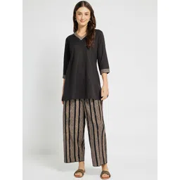 Span Women Printed Regular Pure Cotton Kurta with Palazzos-picture-23