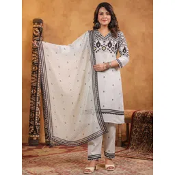 Span Women Printed V-Neck Pure Cotton Kurta with Trousers & With Dupatta-picture-24