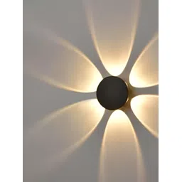 SPARK WORLD Yellow & Black Aluminium Contemporary Spherical Shaped Wall Lamp-picture-16