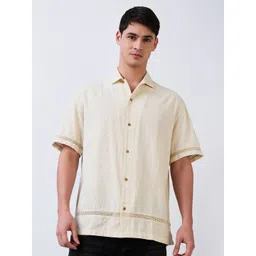 SPYKAR Men Relaxed Fit Cuban Collar Textured Cotton Casual Shirt-picture-31