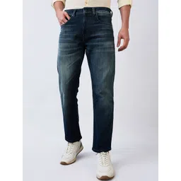 SPYKAR Men Relaxed Fit Heavy Fade Mid-Rise Jeans-picture-11