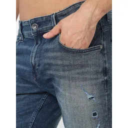 SPYKAR Men Slim Fit Low-Rise Heavy Fade Jeans image 5