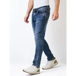 SPYKAR Men Slim Fit Low-Rise Whiskers and Chevrons Cotton Jeans image 4