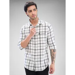SPYKAR Men Slim Fit Opaque Checked Spread Collar Casual Shirt-picture-35