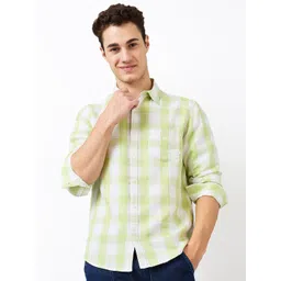 SPYKAR Men Slim Fit Spread Collar Buffalo Checked Cotton Casual Shirt-picture-25