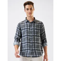 SPYKAR Men Slim Fit Spread Collar Tartan Checked Casual Shirt-picture-15