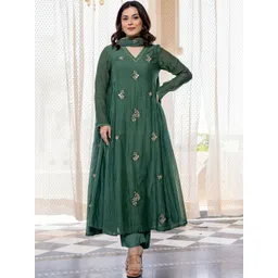 SRILICA Women Embroidered Regular Kurti with Trousers & With Dupatta-picture-35