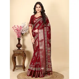 SSHAGUN LIFESTYLE Ethnic Motifs Printed Zari Bandhani Saree-picture-11