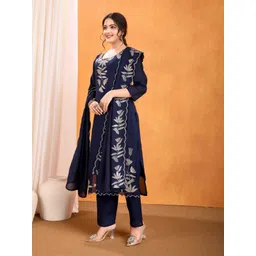 sthreevastra Embroidered Kurta, Trouser/Pant & Dupatta Set-picture-13