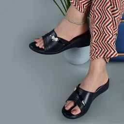 Women Wedges Sandal-image-5