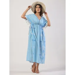 STIL O STITCH Print Flared Sleeve Satin Kaftan Maxi Dress image 5