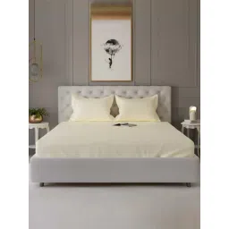Stoa Paris Ivory Polyester 300 TC Date Night King Fitted Bedsheet With Pillow Covers-picture-11