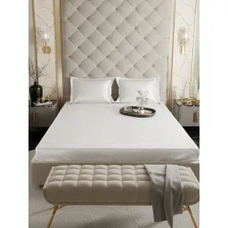 Stoa Paris White 300 TC Polyester Super King Fitted Sheet with 2 Pillow Covers image 3