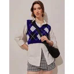 STREET 9 Women Argyle Crop Sweater Vest-picture-23