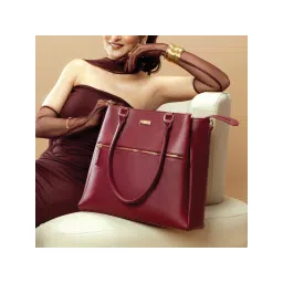 Strokes by Namrata Mehta Crimson Crush Aspire Tote Bag with Detachable Strap-picture-12