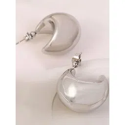 StyleCast Contemporary Crescent Shaped Classic Hoop Earrings-picture-11