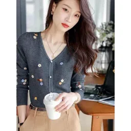 StyleCast Floral Embroidered V-Neck Ribbed Cardigan-picture-16