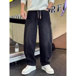 StyleCast Men Comfort Wide Leg Low-Rise Heavy Fade Panelling Cotton Stretchable Jeans-picture-14