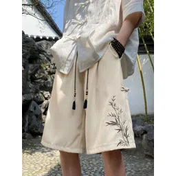 StyleCast Men Floral Printed Regular Fit Shorts-picture-14