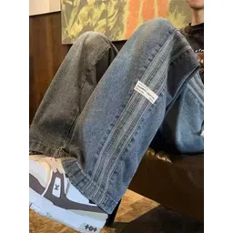 StyleCast Men Relaxed Fit Light Fade Jeans-picture-14