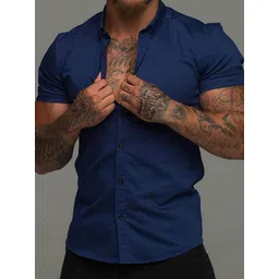 StyleCast Men Spread Collar Solid Cotton Casual Shirt-picture-27
