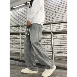 StyleCast Men Wide Leg Mid-Rise Light Jeans-picture-39