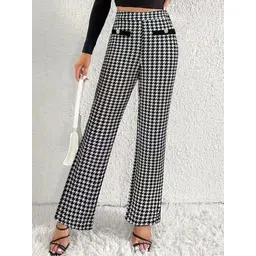 StyleCast Women Checked Straight Fit Easy Wash Pleated Trousers-picture-23