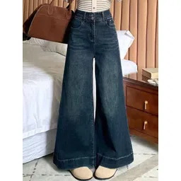 StyleCast Women Flared High-Rise Light Fade Jeans-picture-23