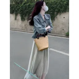 StyleCast Women Spread Collar Solid Cotton Casual Denim Jacket-picture-27