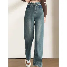 StyleCast Women Wide Leg High-Rise Mildly Distressed Light Fade Stretchable Jeans-picture-31