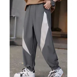 StyleCast x Revolte Boys Mid-Rise Regular Fit Easy Wash Trouser-picture-49