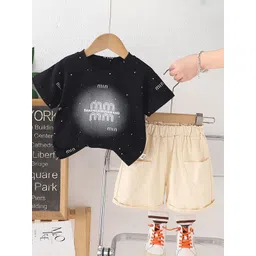 StyleCast x Revolte Boys Pure Cotton Printed T-shirt With Shorts-picture-10