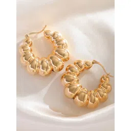 StyleCast x Revolte Gold-Plated Oval Hoop Earrings-picture-24